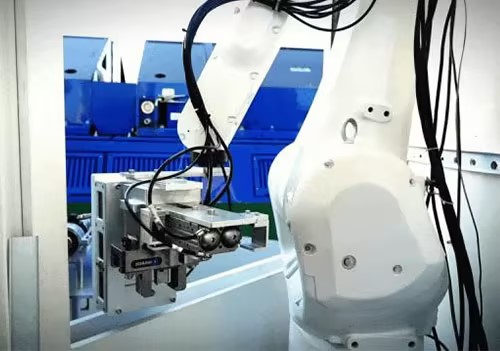 Primul robot de hidrogenare automată rezistent la temperaturi scăzute din lume completează depanarea sistemului