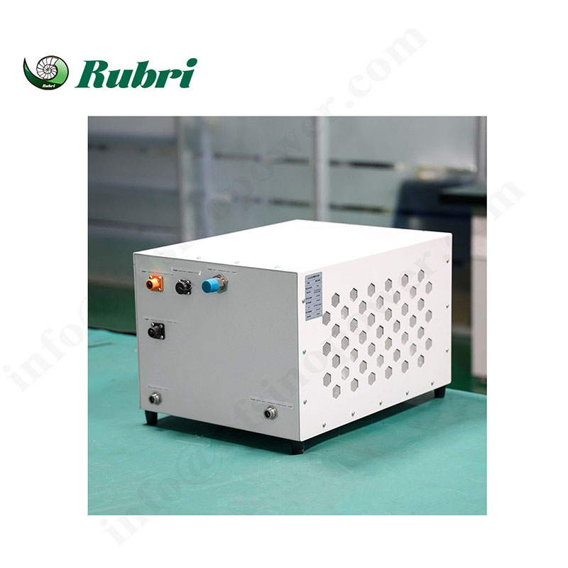 Generator de energie cu hidrogen, răcit cu apă, cu pilă de combustie PEM de 5 kW